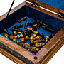 Шахматный ларец с инкрустацией и фигурами из янтаря 38х38 см, фотография 8. Интернет-магазин ЛАВКА ПОДАРКОВ