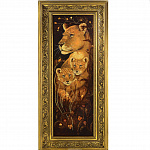 Картина из янтаря "Львица с детенышами"