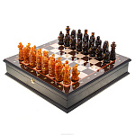 Шахматный ларец с янтарными фигурами "Рыцари"