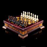 Шахматы в ларце с янтарными фигурами "Янтарный консул"