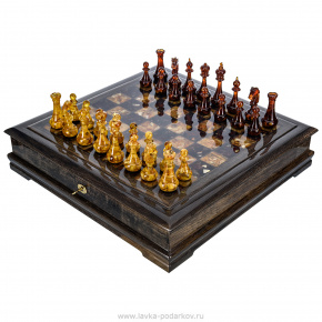 Шахматный ларец с янтарными фигурами 45х45 см, фотография 0. Интернет-магазин ЛАВКА ПОДАРКОВ