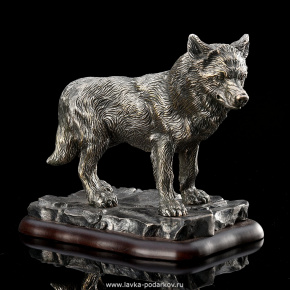 Авторская скульптура из бронзы "Волк", фотография 0. Интернет-магазин ЛАВКА ПОДАРКОВ