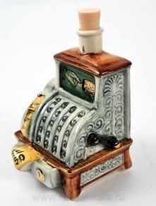 -0,05л Фарфор МИНИ-ШТОФ "Игрушка-Касса"в цвете и золоте 0,05л в комплекте 