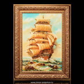 Картина янтарная "Корабль-парусник", фотография 0. Интернет-магазин ЛАВКА ПОДАРКОВ