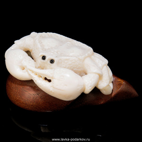 Скульптура из клыка моржа "Краб", фотография 0. Интернет-магазин ЛАВКА ПОДАРКОВ