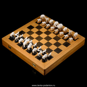 Шахматы с фигурами из кости мамонта "Противостояние", фотография 0. Интернет-магазин ЛАВКА ПОДАРКОВ
