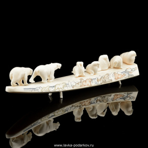 Скульптура из кости "Медведи на лежбище" , фотография 0. Интернет-магазин ЛАВКА ПОДАРКОВ