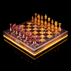 Шахматы-шашки с янтарными фигурами "Европа", фотография 0. Интернет-магазин ЛАВКА ПОДАРКОВ