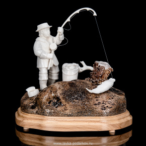 Скульптура из кости "Мечта рыбака", фотография 0. Интернет-магазин ЛАВКА ПОДАРКОВ