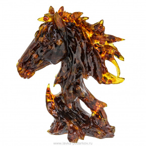 Скульптура из янтаря "Голова коня", фотография 0. Интернет-магазин ЛАВКА ПОДАРКОВ