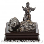 Христианская оловянная миниатюра "Св.Серафим с медведем"