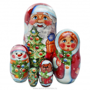 Матрёшка "Дед Мороз с елками" 5 фигур, фотография 0. Интернет-магазин ЛАВКА ПОДАРКОВ