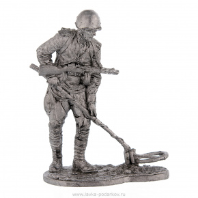 Оловянный солдатик миниатюра "Рядовой сапёрных частей", фотография 0. Интернет-магазин ЛАВКА ПОДАРКОВ