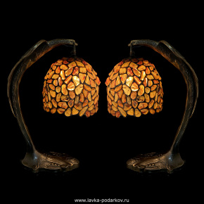 Комплект из двух настольных ламп из янтаря и бронзы "Орел", фотография 0. Интернет-магазин ЛАВКА ПОДАРКОВ