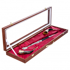 Подарочный набор с кинжалом и двумя рожками для вина, фотография 0. Интернет-магазин ЛАВКА ПОДАРКОВ