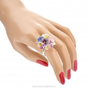 Кольцо "Цветы" с фарфоровой лепкой (в ассортименте), фотография 0. Интернет-магазин ЛАВКА ПОДАРКОВ