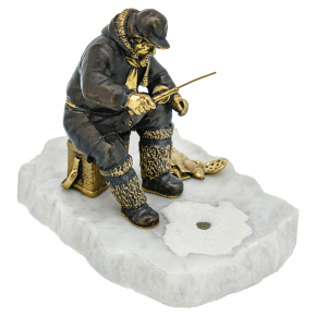 Бронзовая статуэтка "Зимняя рыбалка", фотография 0. Интернет-магазин ЛАВКА ПОДАРКОВ