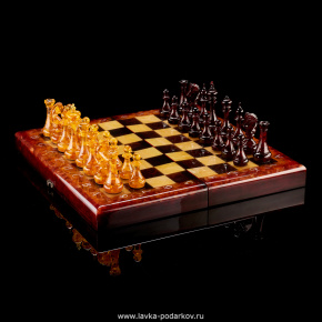 Шахматы с фигурами из янтаря "Янтарный король", фотография 0. Интернет-магазин ЛАВКА ПОДАРКОВ