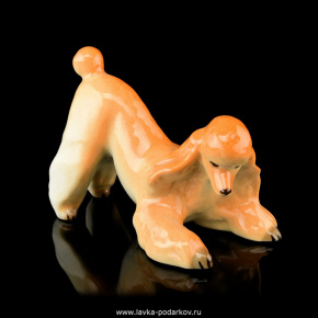 Скульптура "Играющий рыжий пудель" фарфор , фотография 0. Интернет-магазин ЛАВКА ПОДАРКОВ