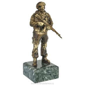 Бронзовая статуэтка "Солдат России", фотография 0. Интернет-магазин ЛАВКА ПОДАРКОВ