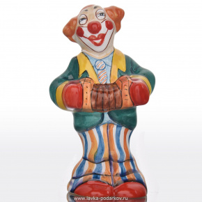 Скульптура "Клоун с гармошкой" Гжель, фотография 0. Интернет-магазин ЛАВКА ПОДАРКОВ