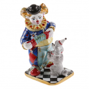Статуэтка "Клоун с гармошкой и пуделем". Гжель в цвете, фотография 0. Интернет-магазин ЛАВКА ПОДАРКОВ