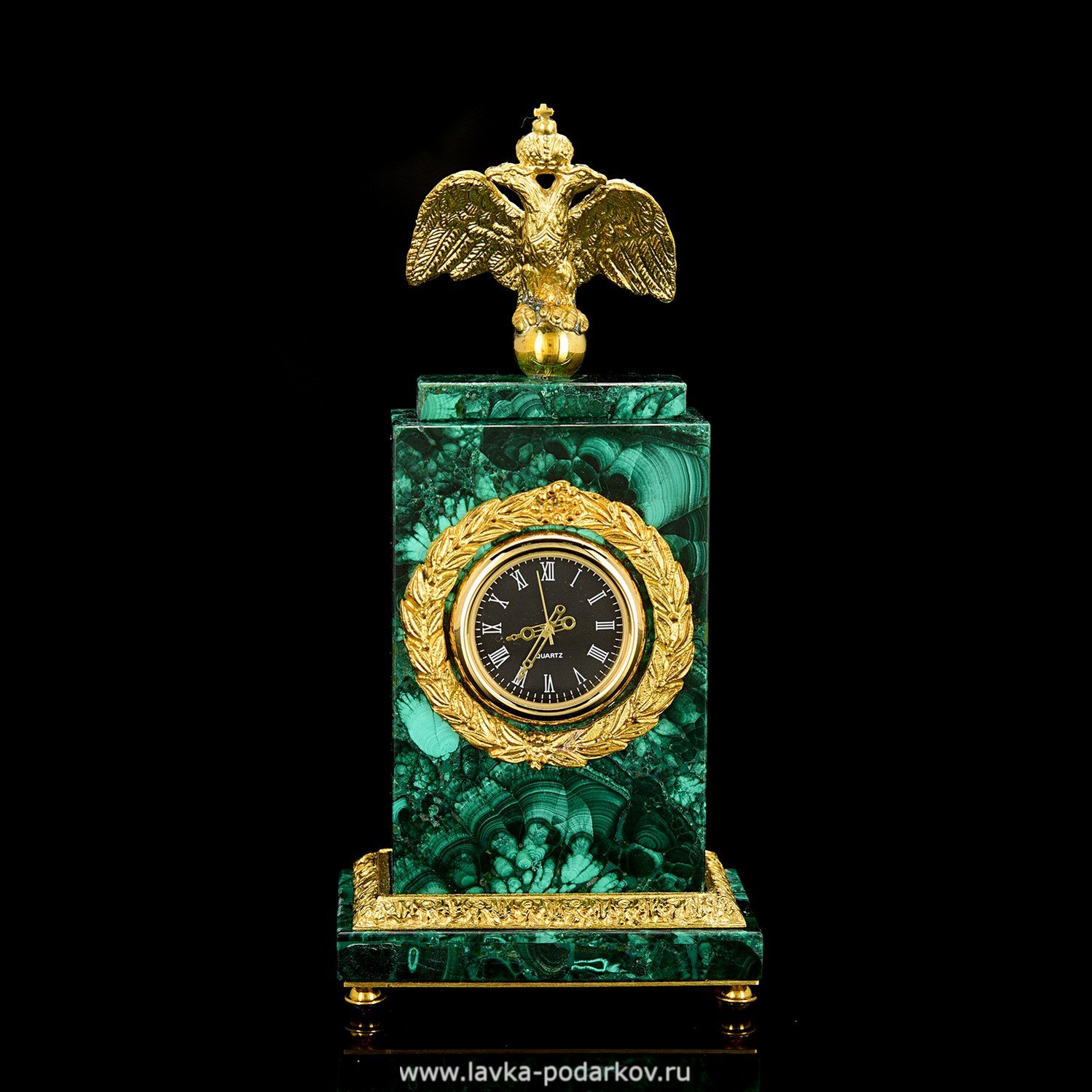 Магазин часы александров. Часы каминные Сентябрев Гусар. Часы из малахита. Часы из малахита настольные.