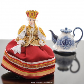 Кукла-грелка на чайник "Русский народный костюм" в ассортименте, фотография 0. Интернет-магазин ЛАВКА ПОДАРКОВ