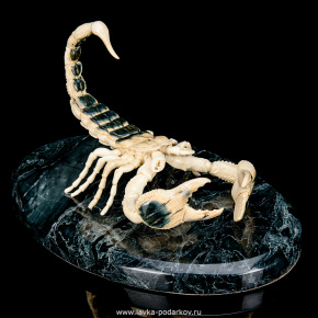 Скульптура из бивня мамонта "Скорпион", фотография 0. Интернет-магазин ЛАВКА ПОДАРКОВ