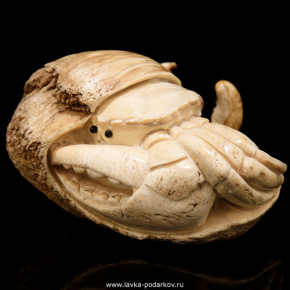 Скульптура из кости "Краб" (ухо кита), фотография 0. Интернет-магазин ЛАВКА ПОДАРКОВ