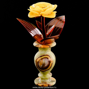 Сувенир "Цветок в вазе" (янтарь, оникс), фотография 0. Интернет-магазин ЛАВКА ПОДАРКОВ
