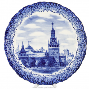 Декоративная тарелка "Москва. Кремль". Гжель, фотография 0. Интернет-магазин ЛАВКА ПОДАРКОВ