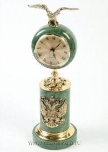 9155 Нат камень Часы "Орел" Змеевик, Бронза, Латунь  28*9,5см