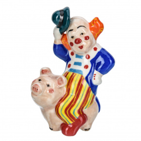 Керамическая статуэтка "Клоун на свинье", фотография 0. Интернет-магазин ЛАВКА ПОДАРКОВ