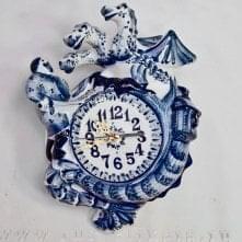 5301 Гжель Часы "Былина " 23*18см Авт. Исаев С.В.