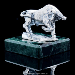 Статуэтка на камне "Телец" (серебро 875*), фотография 0. Интернет-магазин ЛАВКА ПОДАРКОВ