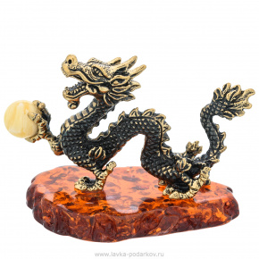 Статуэтка с янтарем "Китайский дракон с шаром", фотография 0. Интернет-магазин ЛАВКА ПОДАРКОВ
