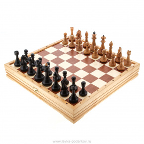 Шахматы стандартные с деревянными фигурами, фотография 0. Интернет-магазин ЛАВКА ПОДАРКОВ