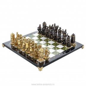 Шахматы из камня с бронзовыми фигурами "Нефтяники", фотография 0. Интернет-магазин ЛАВКА ПОДАРКОВ