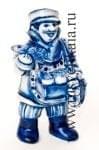 09305 Гжель Скульптура "Коробейник"  выс. 10см  Авт.Черновы Л.и В