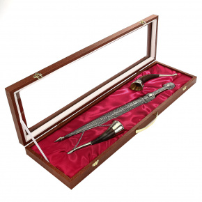 Подарочный набор с кинжалом и рогами для вина, фотография 0. Интернет-магазин ЛАВКА ПОДАРКОВ