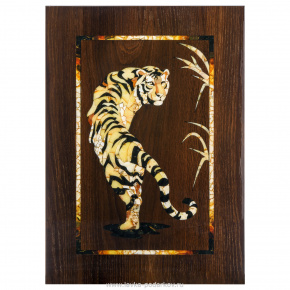 Панно янтарное "Крадущийся тигр" 45х65 см, фотография 0. Интернет-магазин ЛАВКА ПОДАРКОВ
