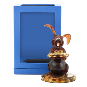 Статуэтка из янтаря "Кролик с монетами", фотография 0. Интернет-магазин ЛАВКА ПОДАРКОВ