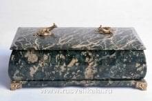 8275/П/2129 Нат.камень Шкатулка"Ящерки. ДУЭТ" 18*11*8см Змеевик 