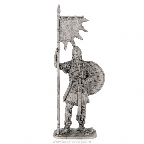Оловянный солдатик миниатюра "Викинг со знаменем", фотография 0. Интернет-магазин ЛАВКА ПОДАРКОВ