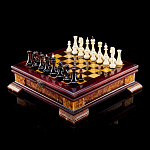 0055725 Шахматный ларец "ЯНТАРНЫЙ КОНСУЛ" с фигурами  АВШ005