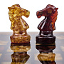 Шахматы с инкрустацией и фигурами из янтаря 28х28 см, фотография 4. Интернет-магазин ЛАВКА ПОДАРКОВ
