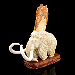  Бивень мамонта, рог лося, красное дерево Скульптура"МАМОНТ"