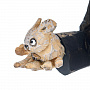 Резьба по дереву. Скульптура "Охотник и три зайца", фотография 3. Интернет-магазин ЛАВКА ПОДАРКОВ
