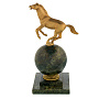Лошадь Символ 2026 года. Скульптура "Конь". Златоуст, фотография 1. Интернет-магазин ЛАВКА ПОДАРКОВ